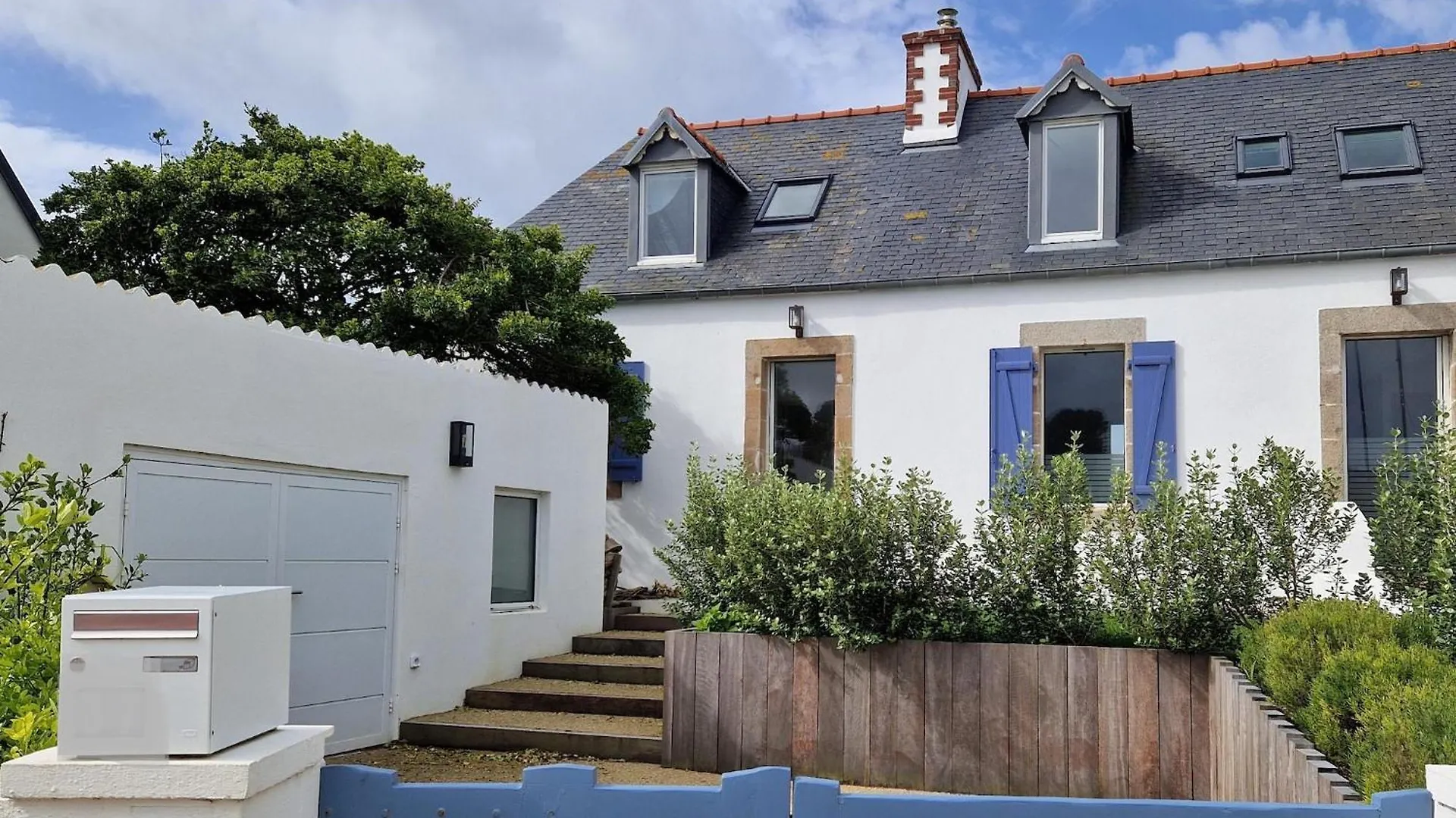 Villa Charming Penty 2-4 People, Morlaix Bay Plougasnou Ferienhaus