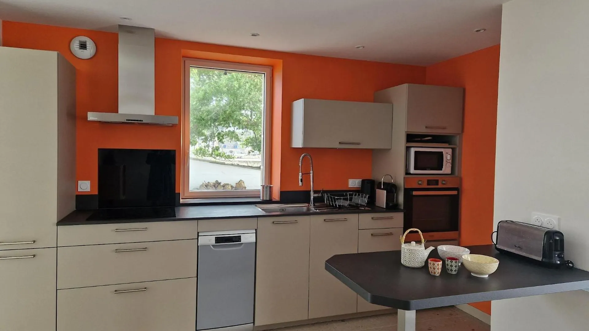 Villa Charming Penty 2-4 People, Morlaix Bay Plougasnou