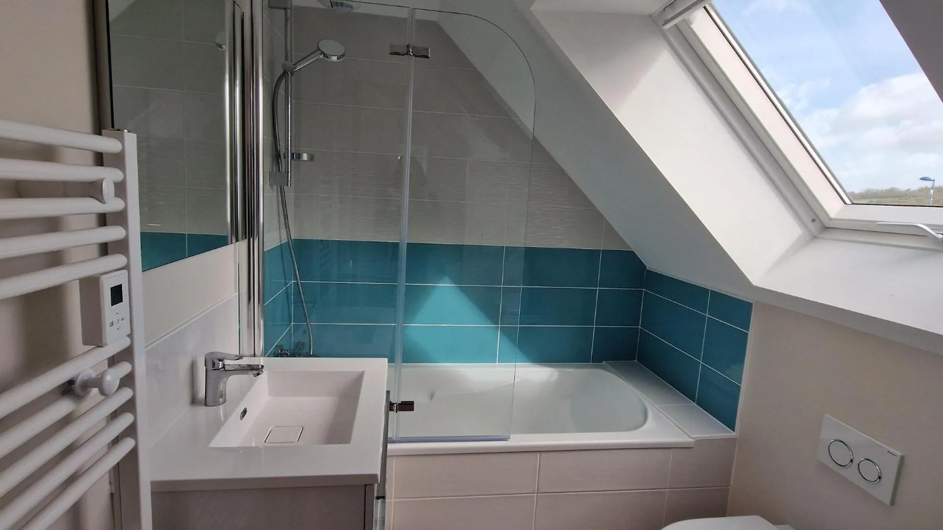 Villa Charming Penty 2-4 People, Morlaix Bay Plougasnou 0*,  Frankreich